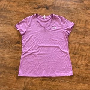 Under Armour T Shirt Top Athletic Athleisure Pink Medium Loose Heat Gear Tennis